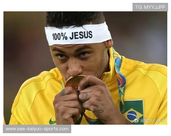 内马尔妙传连线后排插上，巴西再度创造机会