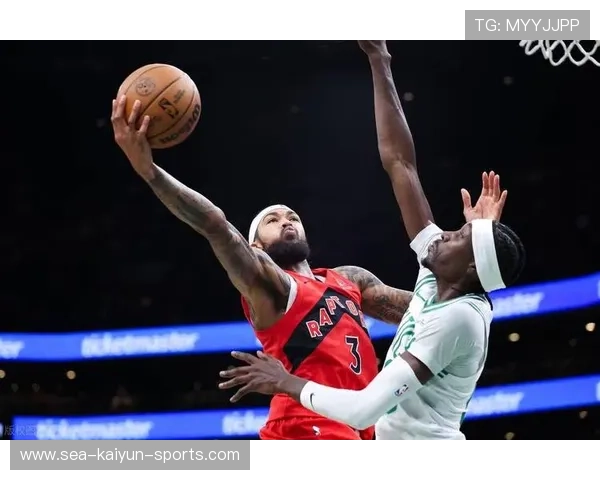 凯尔特人战猛龙五连胜，布朗砍下30分继续领跑